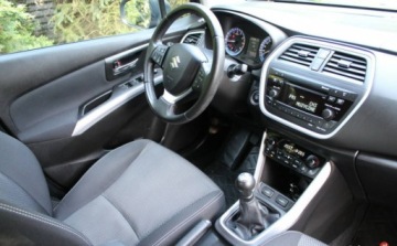 Suzuki SX4 I Sedan 1.6 VVT 120KM 2013 Suzuki SX4 S-Cross Suzuki SX4 S-Cross 120 KM Benzyna 4x4 Przebieg 108 tys, zdjęcie 6