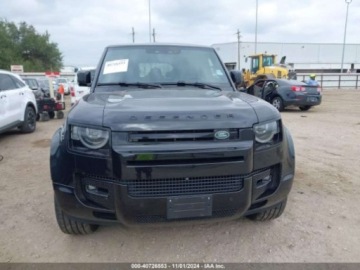 Land Rover Defender IV (L663) 2024 Land Rover Defender p400 x-dynamic se, 2024r., 4x4, 3.0L 3.0 Benzyna 395KM, zdjęcie 6