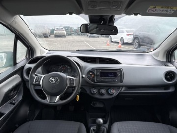 Toyota Yaris III Hatchback 5d Facelifting 2017 1.0 VVT-i 72KM 2019 Toyota Yaris 1.0 Active EU6 III (2011-2019) 1.0 Ac, zdjęcie 9