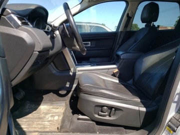 Land Rover Discovery Sport 2019 Land Rover Discovery Sport 2019, 2.0l. 4X4 2.0 Benzyna 237KM, zdjęcie 7