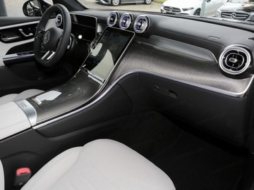 Mercedes GLC C254/X254 Coupe 2.0 300 258KM 2025 GLC Coupe 300 4-Matic AMG Line 2.0 (258KM) 2025, zdjęcie 8