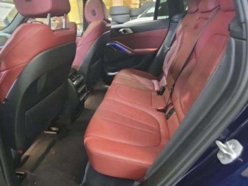 BMW X6 G06 2022 BMW X6 xDrive40i M Sport Line 2022 3.0 Benzyna 335KM, zdjęcie 13