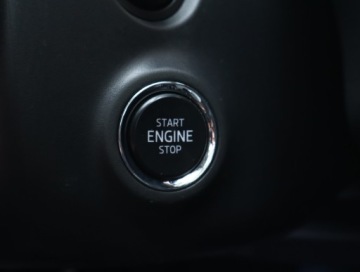 Skoda Kamiq Crossover 1.0 TSI 110KM 2022 Skoda Kamiq 1.0 TSI, Salon Polska, Serwis ASO, zdjęcie 14