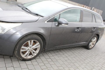 AVENSIS T27 PANTY DVEŘE LEVÝ PŘEDNÍ KOMPLET BARVA 1G3