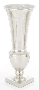 Серебряная декоративная высокая ваза-чаша на ножке.