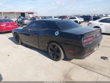 Dodge Challenger III 2022 Dodge Challenger DODGE CHALLENGER RT 5.7 Benzyna 372KM, zdjęcie 4