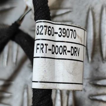 SSANGYONG KORANDO 2022 PŘEDNÍ STRANA PRAVÁ SVAZEK PŘÍVODŮ DVEŘE PŘEDNÍCH