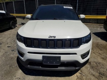 Jeep Compass II 2021 Jeep Compass 2021 JEEP COMPASS LATITUDE 2.4 Benzyna 180KM, zdjęcie 1