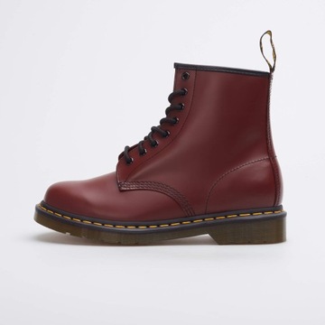 Dr. Martens Cherry Red Standard Fit 11822600 39