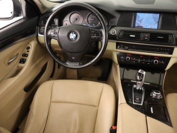BMW Seria 5 F10-F11 2011 BMW 5 520d, Automat, Navi, Klima, Klimatronic, zdjęcie 6