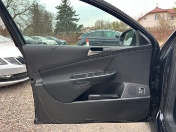 Volkswagen Passat B6 Variant 2.0 TDI-CR DPF 110KM 2010 Volkswagen Passat 2.0 TDI CR/Bogata wersja/HAK/, zdjęcie 9