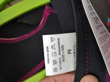 ПЕНА ДЛЯ ПЛАВАНИЯ 8/10 ЛЕТ 140 СМ