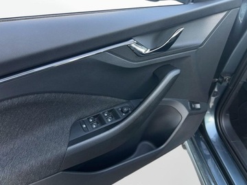 Skoda Kamiq Crossover 1.0 TSI 110KM 2021 Skoda Kamiq 1.0TSI 110KM Style SalonPL SerwisASO Full LED Virtual Acc Kame, zdjęcie 17