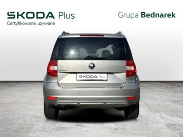Skoda Yeti Minivan Facelifting 1.4 TSI 125KM 2016 Škoda Yeti Skoda Yeti Bezwypadkowy / Salon Polska, zdjęcie 3