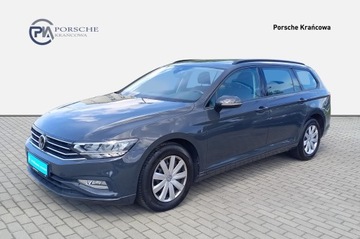 Volkswagen Passat B8 Variant 2.0 TDI BlueMotion SCR 150KM 2019 Volkswagen Passat Łopatki ! Podgrz.siedzenia ! Kam