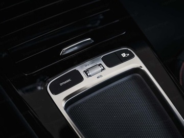 Mercedes Klasa A W177/V177 Hatchback Facelifting 1.3 200 163KM 2025 MERCEDES-BENZ A Klasa 200 AMG Line 1.3 (163KM) 2025, zdjęcie 13