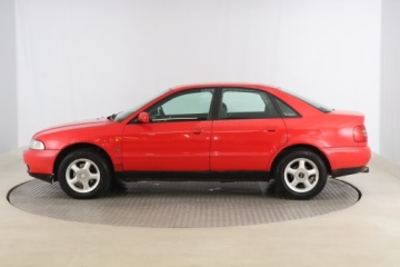 Audi A4 B5 Sedan 1.6 i 101KM 1997 Audi A4 1.6, Klima, Klimatronic,ALU, zdjęcie 2