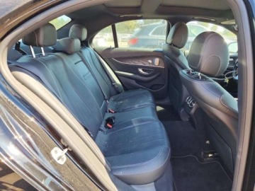 Mercedes Klasa E W213 2020 Mercedes-Benz Klasa E 350 2020 2.0 Benzyna 255KM, zdjęcie 10