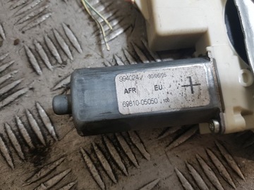 EL. MECHANIZMUS OKNO PRAVÝ PŘEDNÍ TOYOTA AVENSIS T25 69810-05050