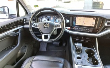 Volkswagen Touareg III SUV 3.0 V6 SCR TDI 286KM 2018 Volkswagen Touareg 3,0 TDI 286kM 4x4 Salon Polska F.Vat 23 3.0 Diesel, zdjęcie 9