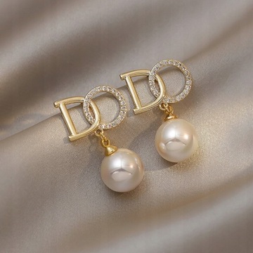 Luxury Crystal Pearl Gold Color Drop Earrings
