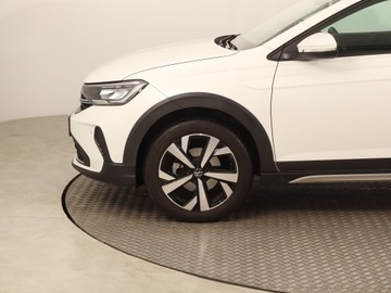 Volkswagen Taigo 1.0 TSI 110KM 2024 VW Taigo 1.0 TSI, Salon Polska, 1. Właściciel, zdjęcie 13
