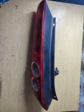 LAMPA LEWY TYŁ FORD FIESTA MK6 6S61-13405-B