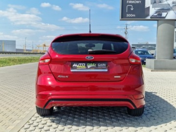 Ford Focus III Hatchback 5d facelifting 1.0 EcoBoost 125KM 2017 Ford Focus 1.0 EcoBoost 125Ps ST-Line Navi Kamera Piekny Gwarancja 125KM, zdjęcie 4