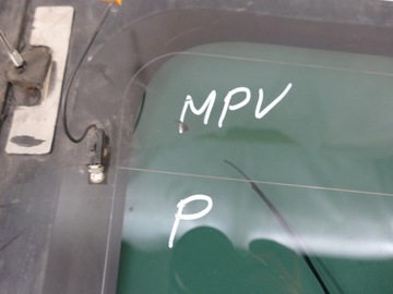 MAZDA MPV SKLO (OKNO) KAROSERIE PRAVÝ ZADNÍ