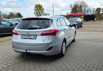 Hyundai i30 II Wagon 1.6 CRDi 110KM 2013 Hyundai i30 1,6 CRDI 110 KM Ksenon 6 Biegow 1.6 Diesel 110KM, zdjęcie 4