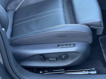 Skoda Superb IV Liftback 2.0 TDI 193KM 2025 Skoda Superb Sportline 2,0 TDI 142 kW 7-biegowa DSG 4x4 Canton Graphite DC, zdjęcie 18