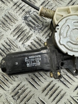 MITSUBISHI PAJERO II ZVEDÁK OKNO LEVÝ PŘEDNÍ MB517475