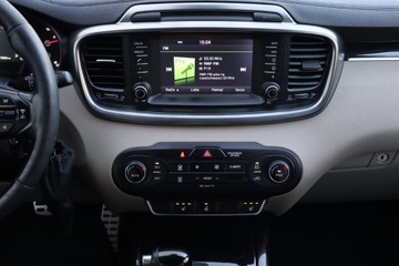 Kia Sorento III SUV 2.0 CRDi 185KM 2016 Kia Sorento 2.0 CRDi, Salon Polska, 182 KM, 4X4, zdjęcie 12