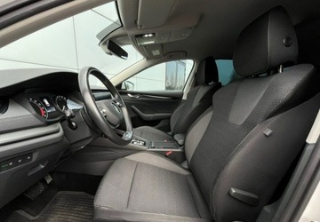 Skoda Octavia IV Kombi 2.0 TDI 115KM 2023 Skoda Octavia Automat DSG Kamera Parktronic Led Navi Tempomat FV23, zdjęcie 13