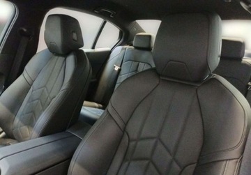BMW Seria 5 G90-91 Touring 2.0 520d 197KM 2024 BMW Seria 5 d xdrive 197 KM l M-Sport l Harman Kardon Adaptive LED 2.0, zdjęcie 11