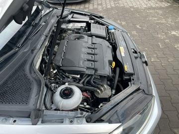 Volkswagen Golf VII Variant Facelifting 1.6 TDI-CR DPF BMT 115KM 2020 Volkswagen Golf Klimatronik Czujniki parkowania, zdjęcie 15