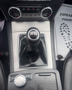 Mercedes Klasa C W204 Kombi T204 2.2 200 CDI BlueEFFICIENCY 136KM 2014 Mercedes-Benz Klasa C bezwypadekz Niemiec jedzie i wyglada jak nowe 2.1, zdjęcie 19