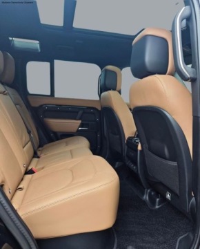 Land Rover Defender IV (L663) Hard Top 90 3.0D R6 250KM 2025 Land Rover Defender Land Rover DEFENDER 110 3.0D I6 250PS AWD AUTO X-DYNAM, zdjęcie 13