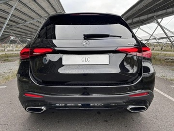 Mercedes GLC C254/X254 2025 MERCEDES-BENZ GLC 200 d 4-Matic AMG Line 2.0 (163KM) 2025, zdjęcie 3