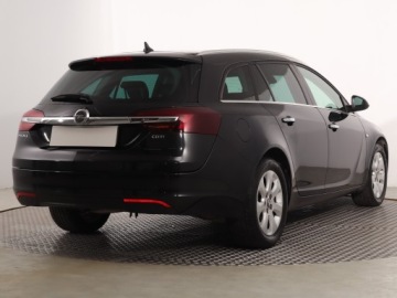 Opel Insignia I Sports Tourer Facelifting 2.0 CDTI ECOTEC 130KM 2014 Opel Insignia 2.0 CDTI, Automat, Navi, Klima, zdjęcie 4