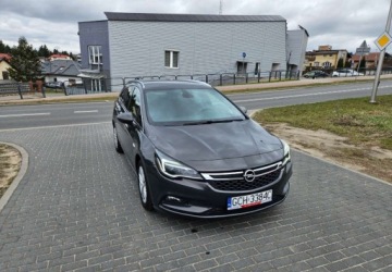 Opel Astra K Sports Tourer 1.6 CDTI 136KM 2016 Opel Astra 1.6 136KM 2xCzujniki Parkowania Kamera Nawigacja Zarejestrowany