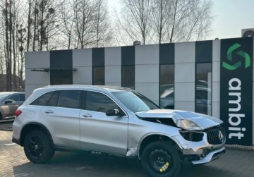 Mercedes GLC C253 Coupe 2.0 300 245KM 2019 Mercedes-Benz GLC 2.0B 244KM 2019r. 4Matic auto zarejestrowane i ubezpiecz