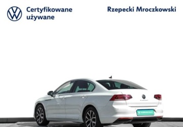 Volkswagen Passat B8 Limousine Facelifting 1.5 TSI EVO 150KM 2021 Volkswagen Passat 1.5TSI 150KM Business, Tempomat Aktywny, Czujniki Parkow, zdjęcie 7