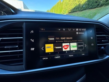 Peugeot 308 II SW Facelifting 1.2 PureTech 130KM 2019 Peugeot 308 1.2 PureTech 130 GPF Stop &amp; Start Active Business-Paket 2019r, zdjęcie 24