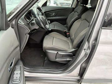 Renault Grand Scenic III 1.2 Energy TCe 130KM 2017 Renault Grand Scenic 1.2 TCe 130 KM 7 foteli, zdjęcie 8