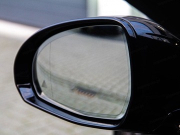 Mercedes Klasa E W214 Sedan 2.0 200 204KM 2025 MERCEDES-BENZ E Klasa 200 AMG Sedan 2.0 (204KM) 2025, zdjęcie 21