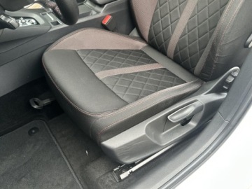 Skoda Octavia IV RS Kombi 2.0 TSI 245KM 2022 Skoda Octavia RS 2.0 TSI 245KM Pakiet Selection La, zdjęcie 12