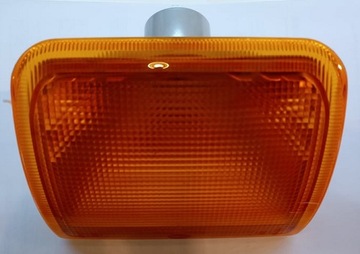 LAMPA KIERUNKOWSKAZU DAF UNIWERSALNA F95