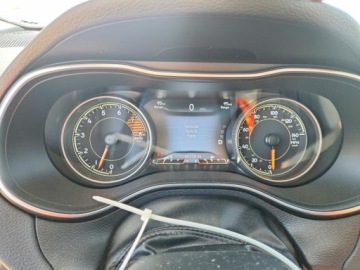 Jeep Cherokee V 2019 Jeep Cherokee Trailhawk 2019 3.2 Benzyna 271KM, zdjęcie 9