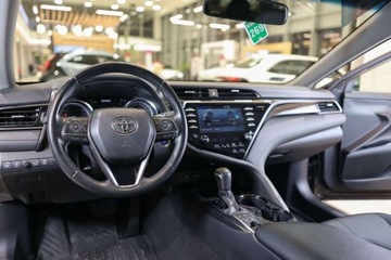 Toyota Camry IX Sedan 2.5 Hybrid Dynamic Force 218KM 2020 Toyota Camry 2.5 Hybrid Prestige CVT 2.5 Hybryda 218KM, zdjęcie 13